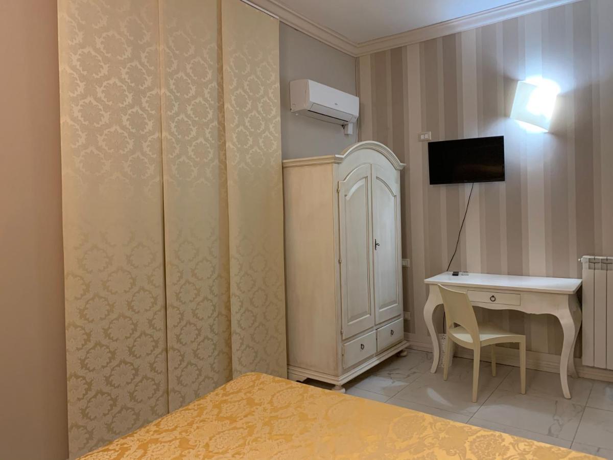 Albergo La Villetta - Housity