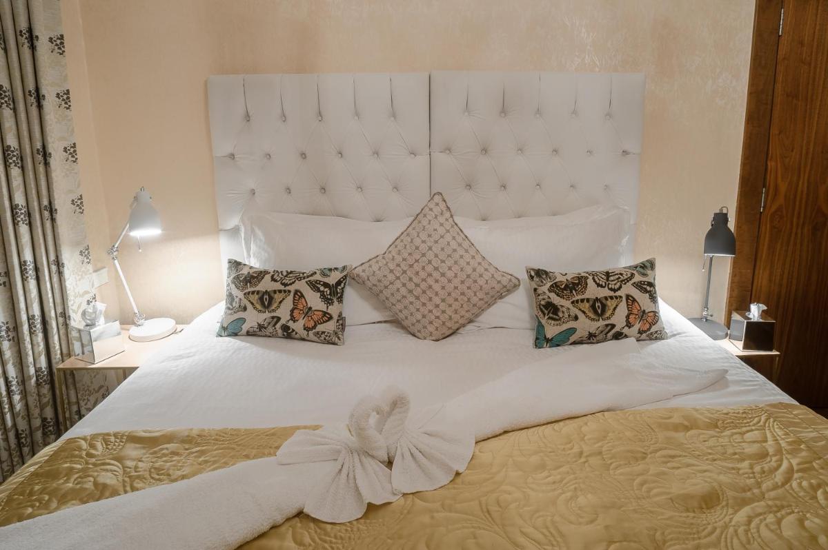 Beach House B&B - Housity