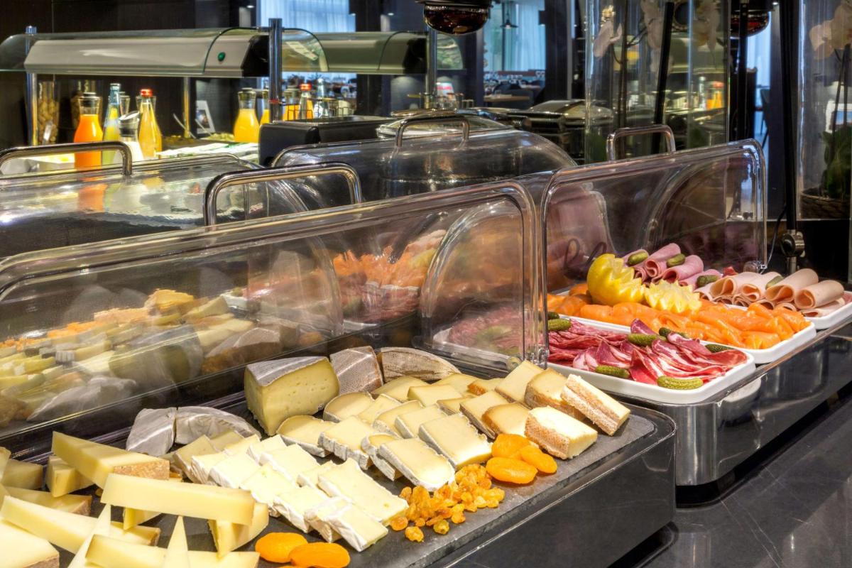 Nourriture dans l'hôtel ou à proximité