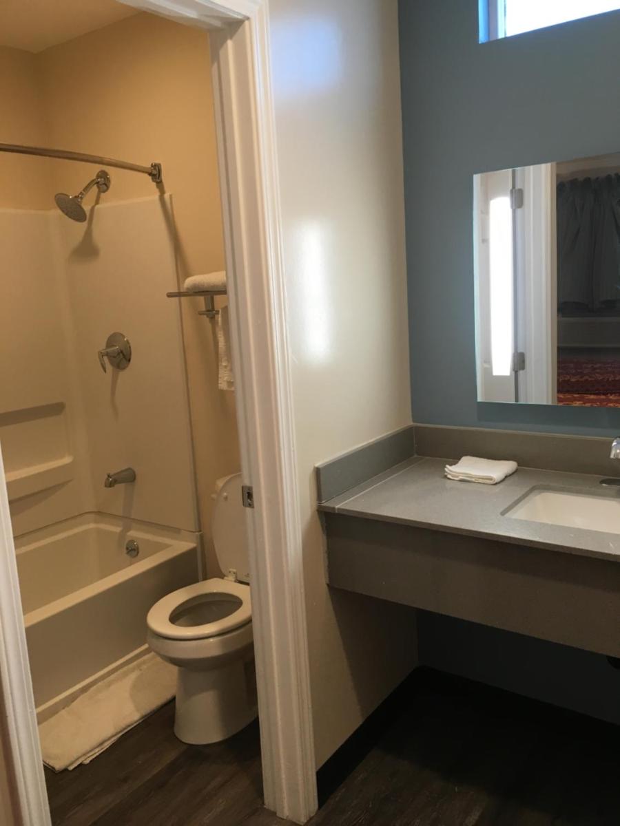 Lincoln Park Motel - Housity