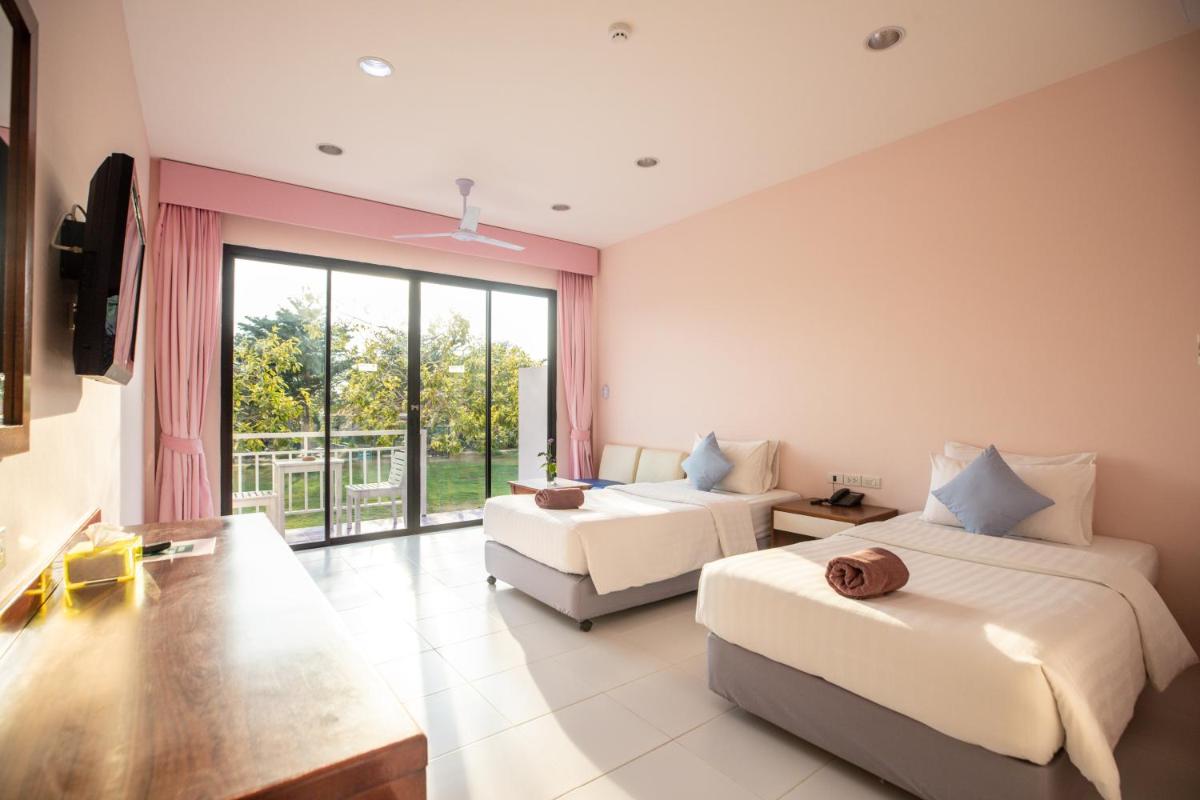 Xanadu Beach Resort - Housity