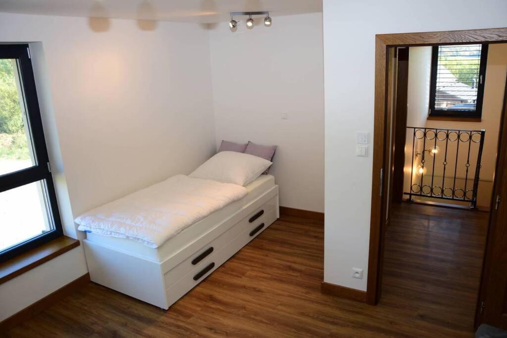 KOLOMOCHI House - Housity