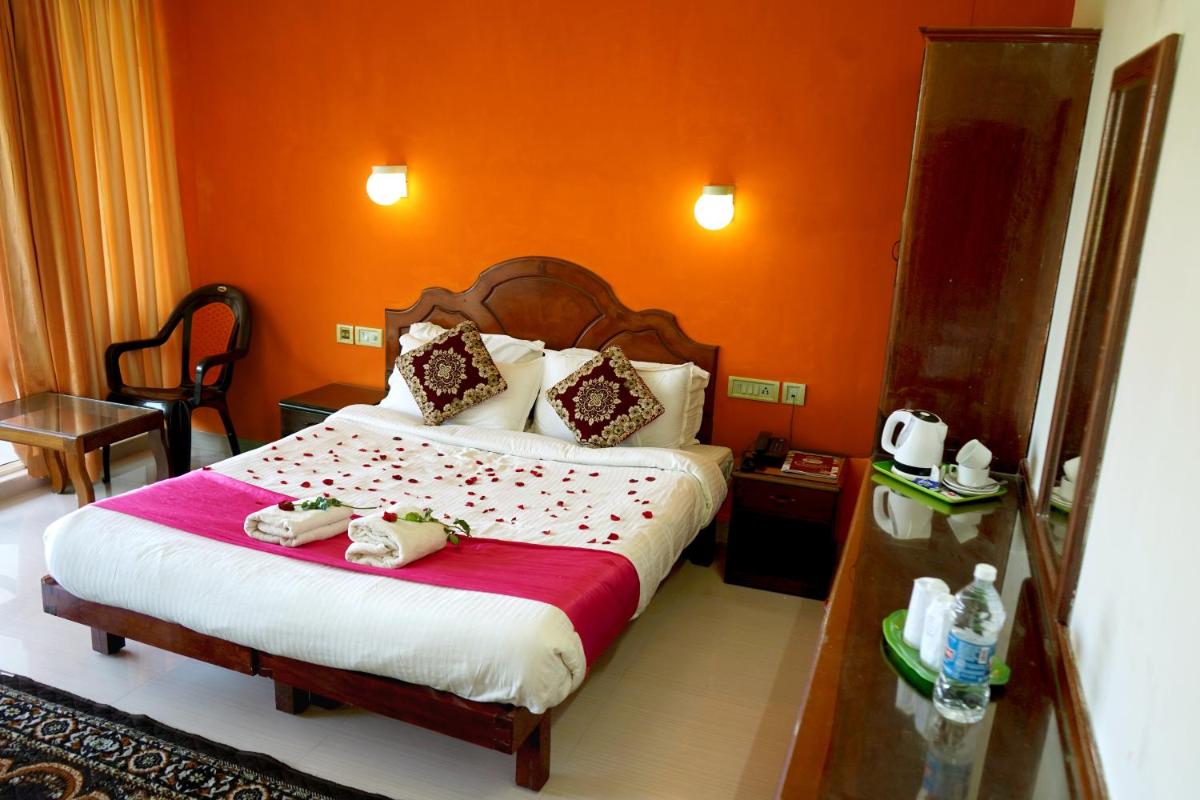 Ocean Bay Ayurvedic Beach Resort - Housity