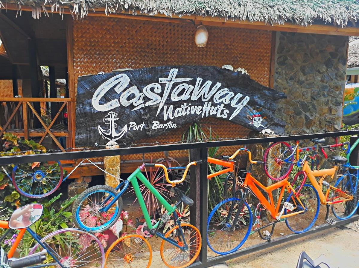 Castaway Native Huts - Housity