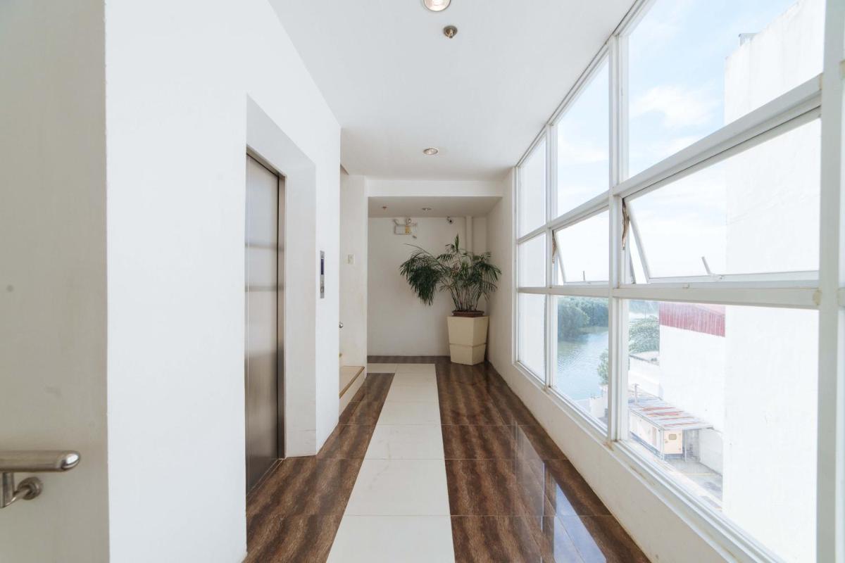 RedDoorz Plus @ San Roque Roxas City - Housity