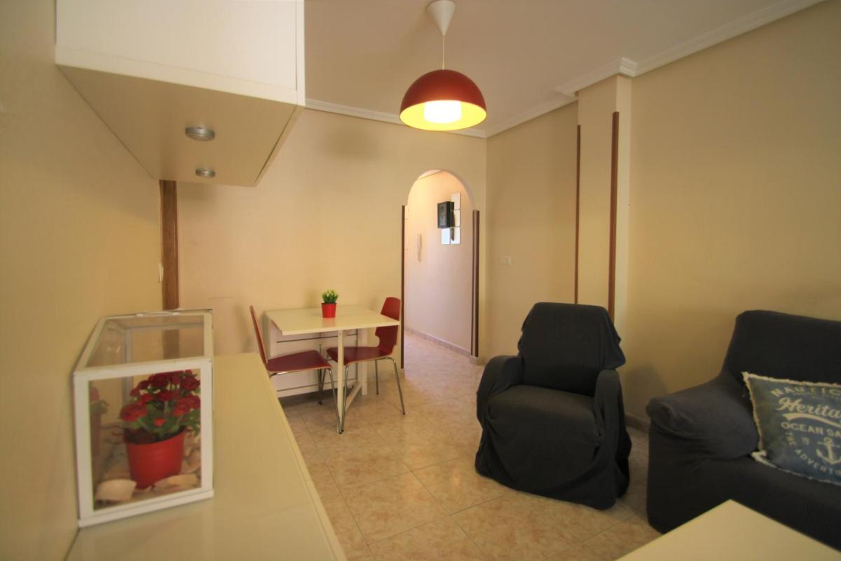 Apartamento CasaTuris en Playa Lisa Santa Pola SP101 - Housity