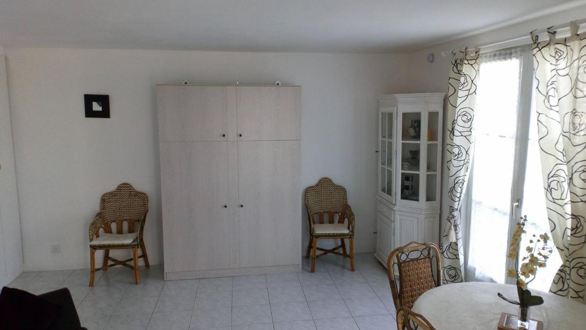 Les Fontaines Saint Leonard - Housity
