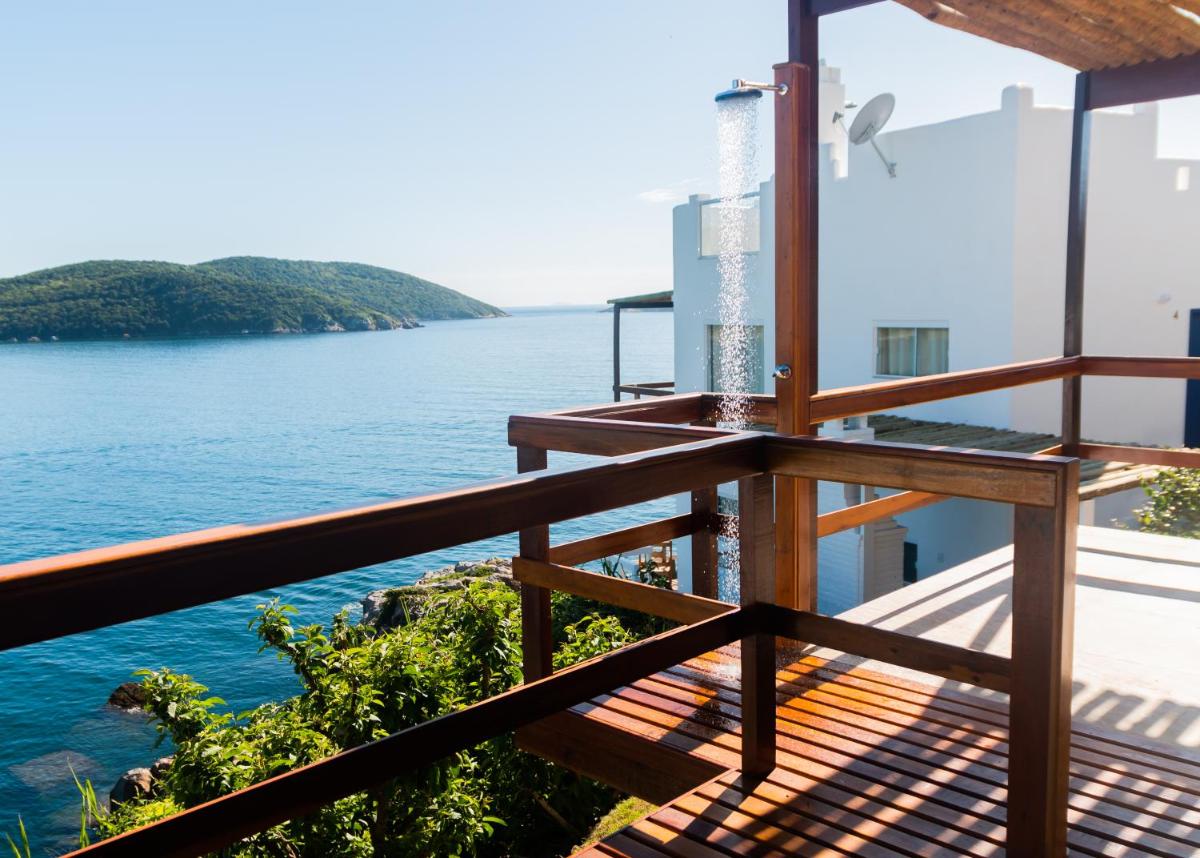 Casa Arraial do Cabo Beachfront - Housity