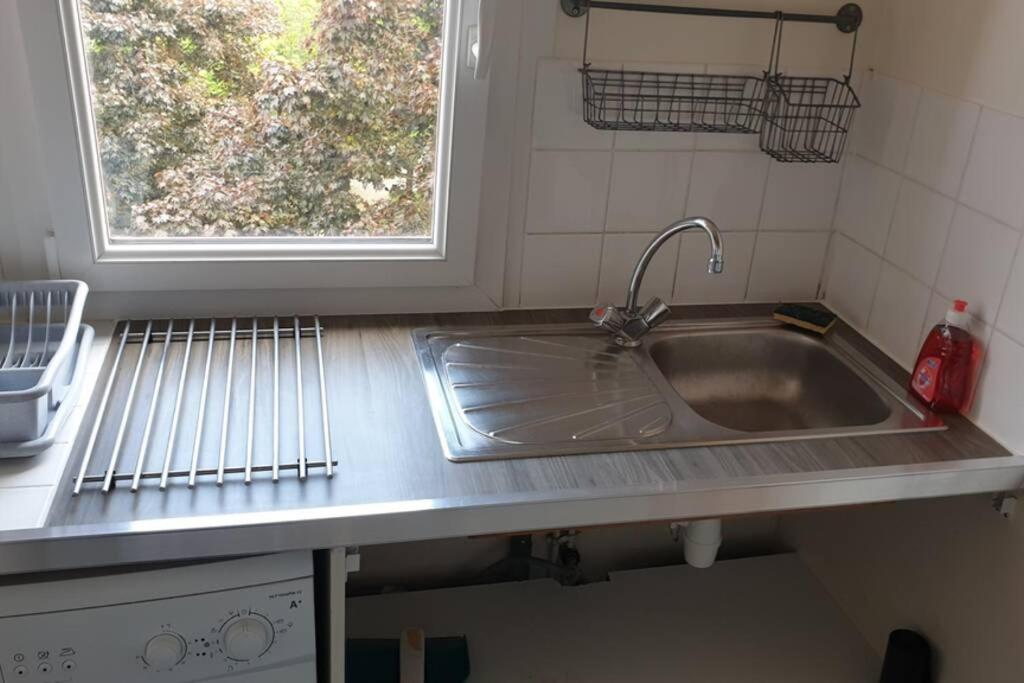 Studio de la zone de Courtabœuf Les Ulis 91940 - Housity