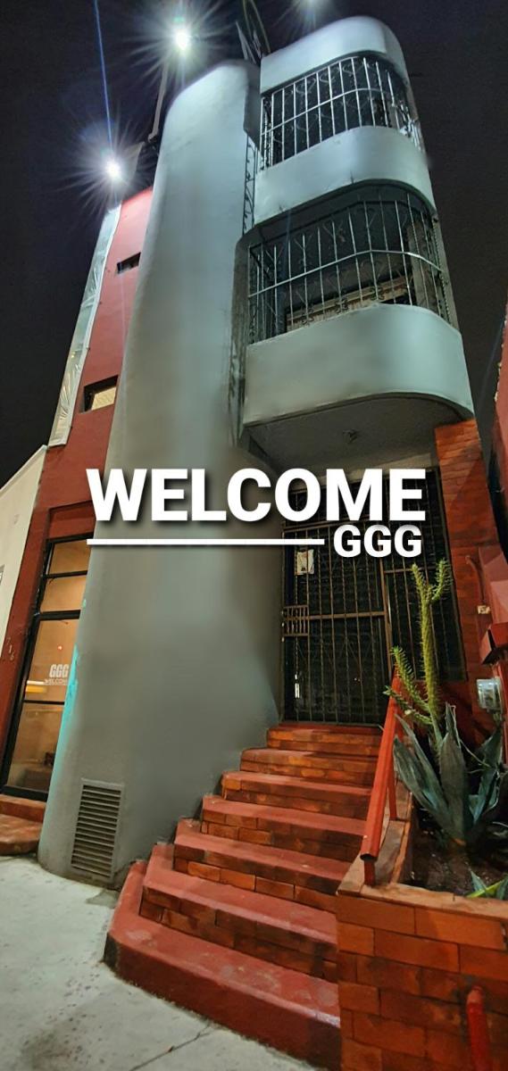 Hostal GGG - Housity