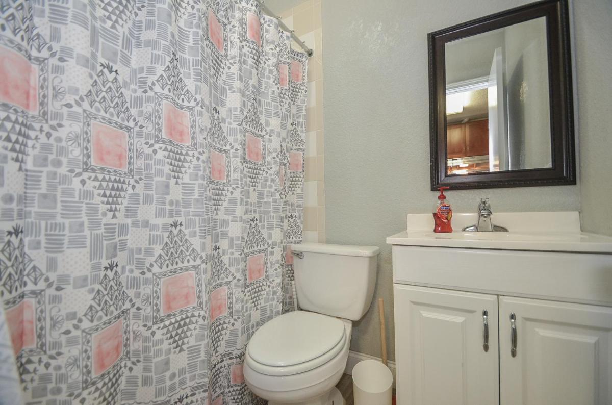Attractive Suite by Memorial City Mall, W Houston - Housity