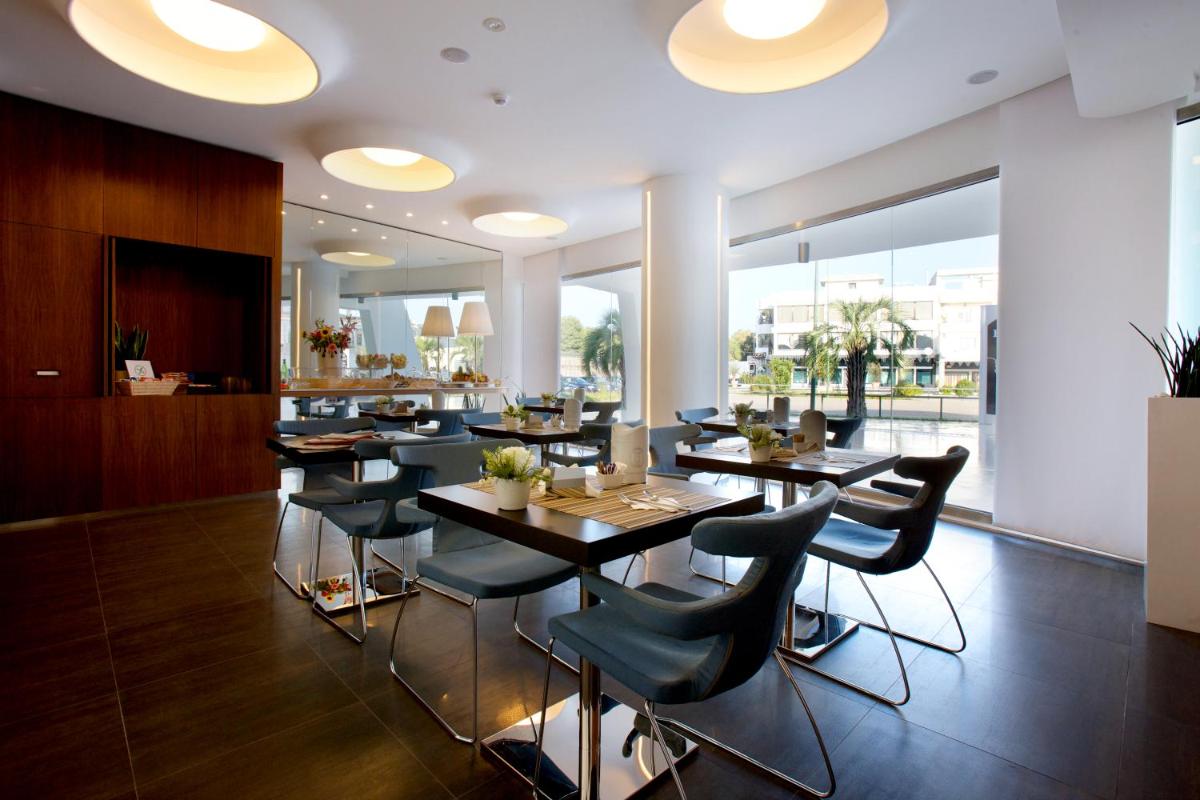 Callistos Hotel & Spa - Housity