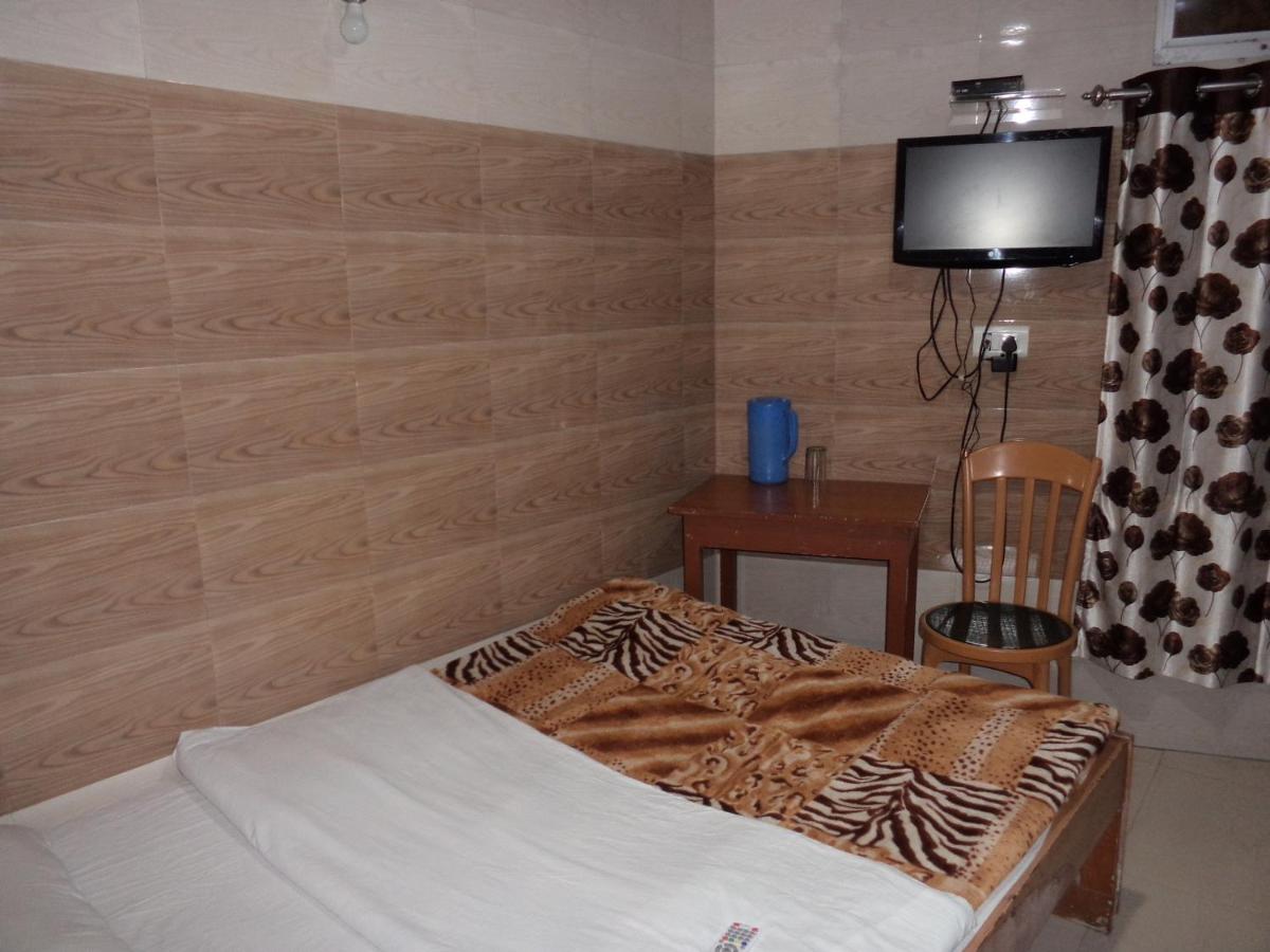 Hotel Lamlyn - Housity