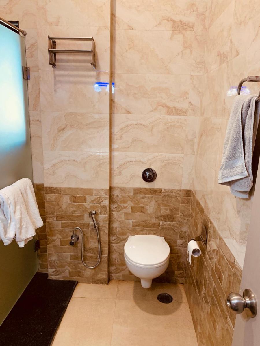 Neville's Villa - Pet friendly with Pool - Housity