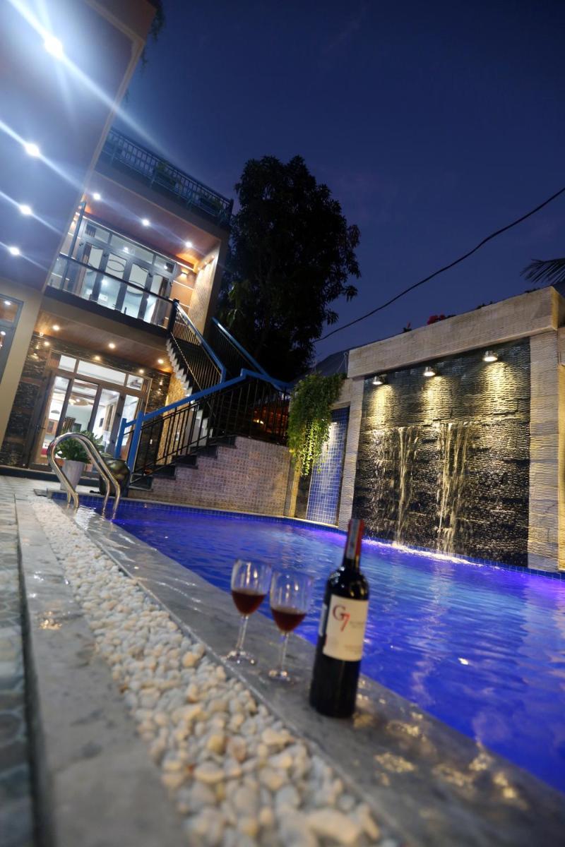 Tan Doan An Bang center beach villas - Housity