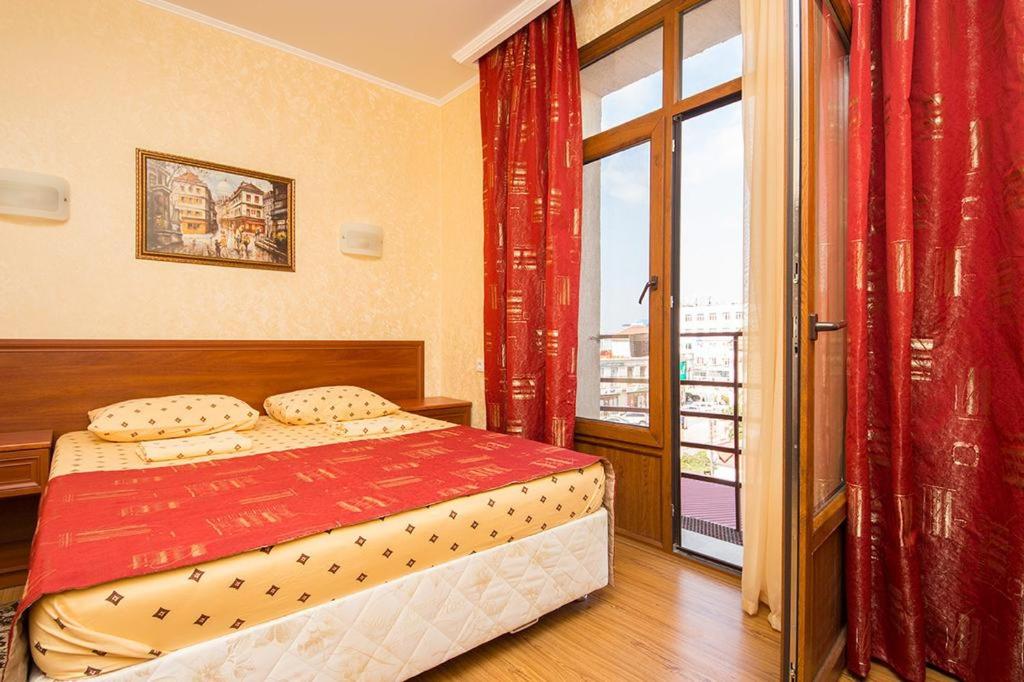 Hotel De Paris - Housity