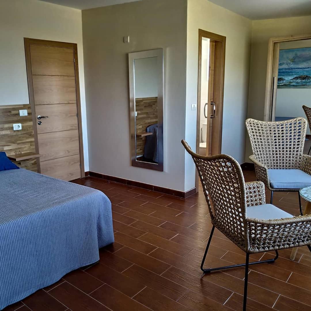 Hostal Balieiros Corrubedo - Housity