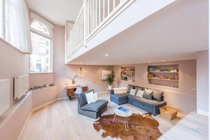 Hip split level apartment on the ground floor - Housity