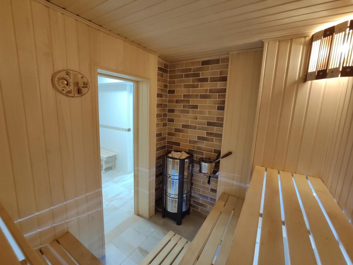 Gostinitsa staryi gorod - Housity