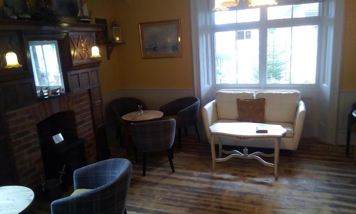 Tower Hotel - Housity