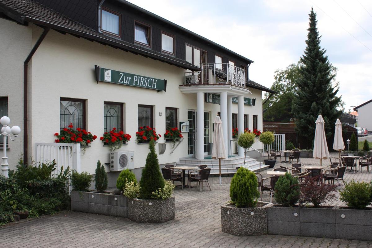 Hotel Pirsch - Housity