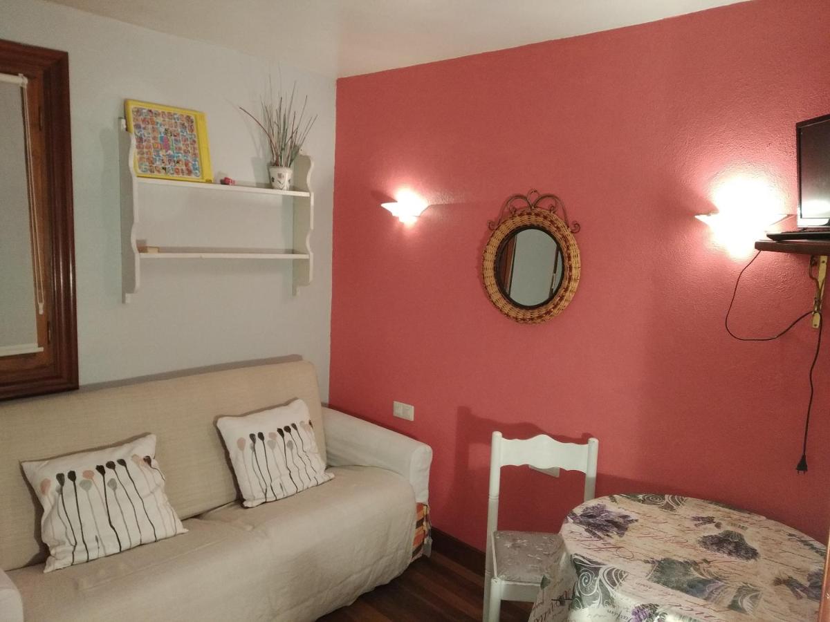 Casa Rural Akuiola - Housity
