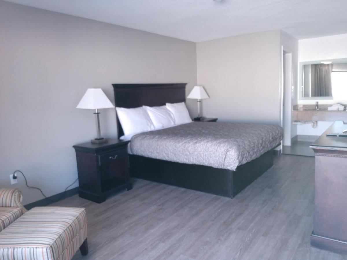 Gateway Inn Savannah - Housity