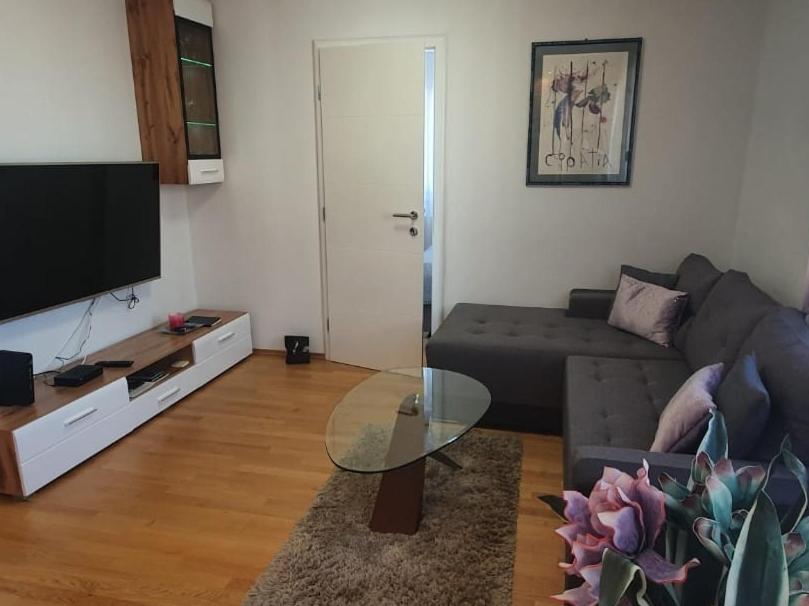 Apartment Mia -V - Housity
