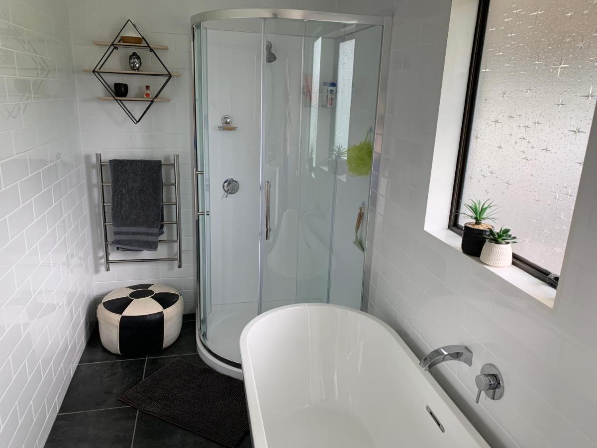 Greenmeadows Napier & Pet Friendly - Housity