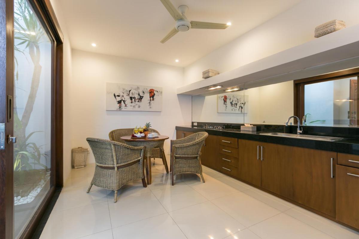 Anari Villas Kuta - Housity