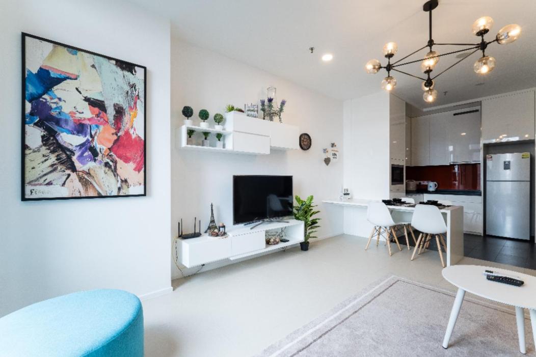 ARCORIS, MONT KIARA by MK HOME - Hizvo