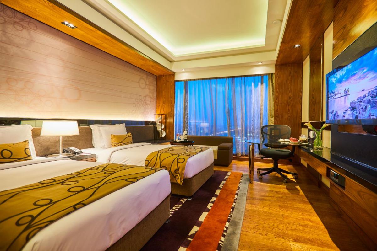 Suitetrails - Crowne Plaza New Delhi Rohini, an IHG Hotel