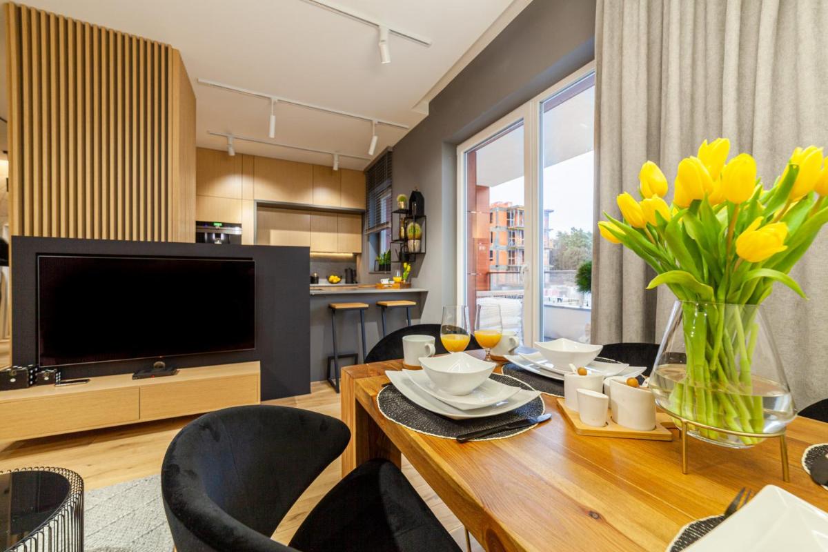 Apartament nad jeziorem Długim Leśna # 28 - Housity