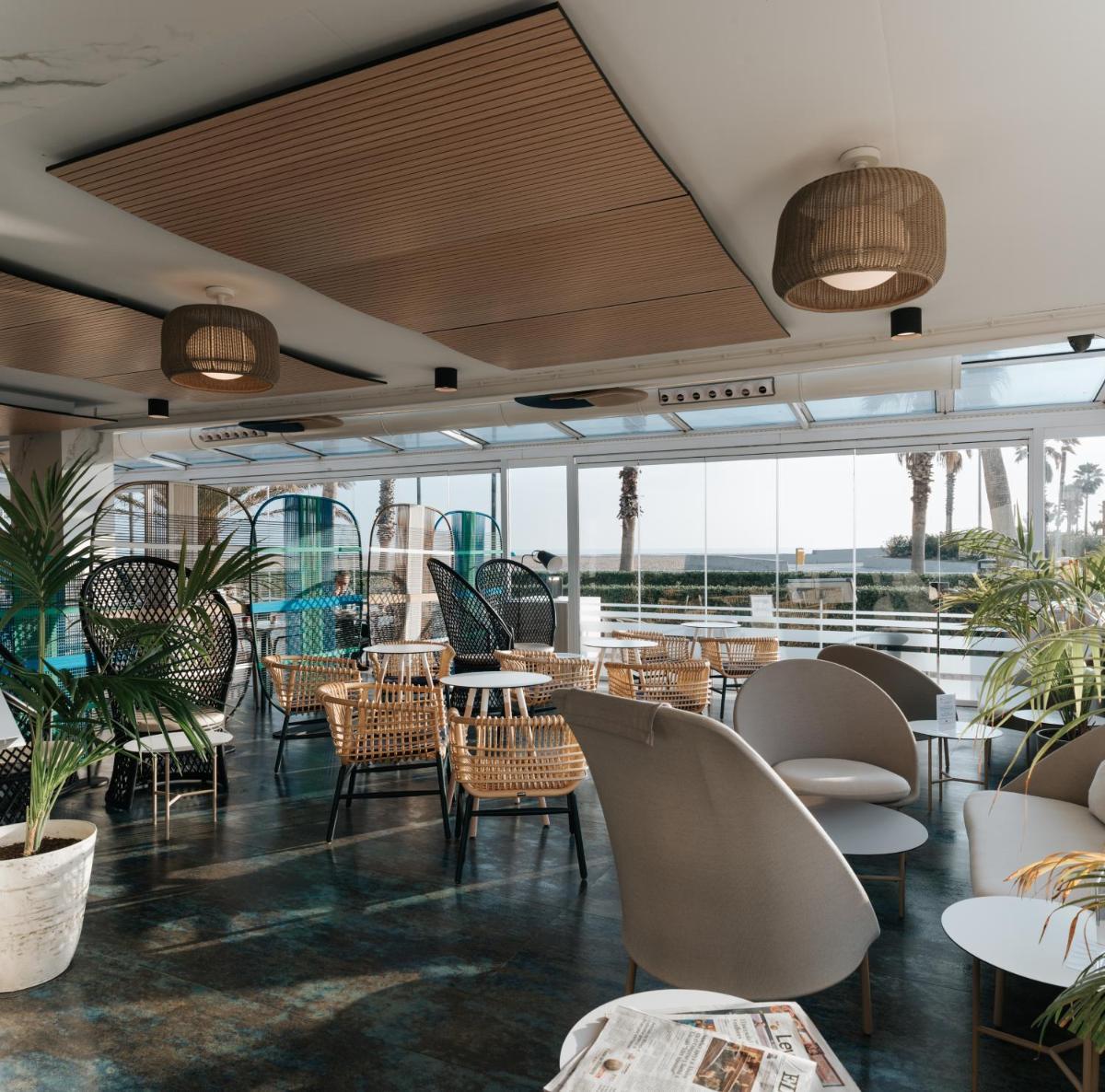 Zona de estar de Hotel Neptuno Playa & Spa