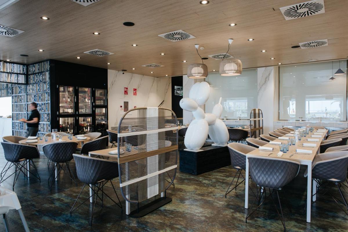 Clientes alojados en Hotel Neptuno Playa & Spa