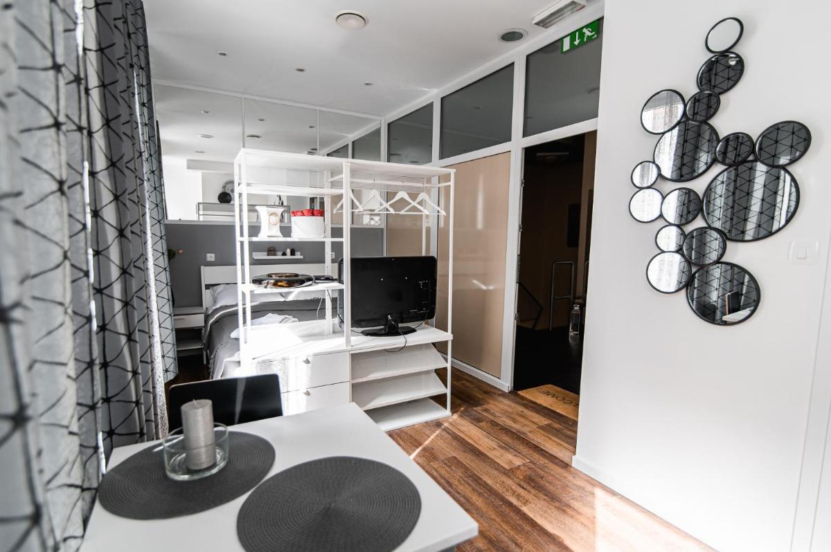 Oxford Apartments - Housity