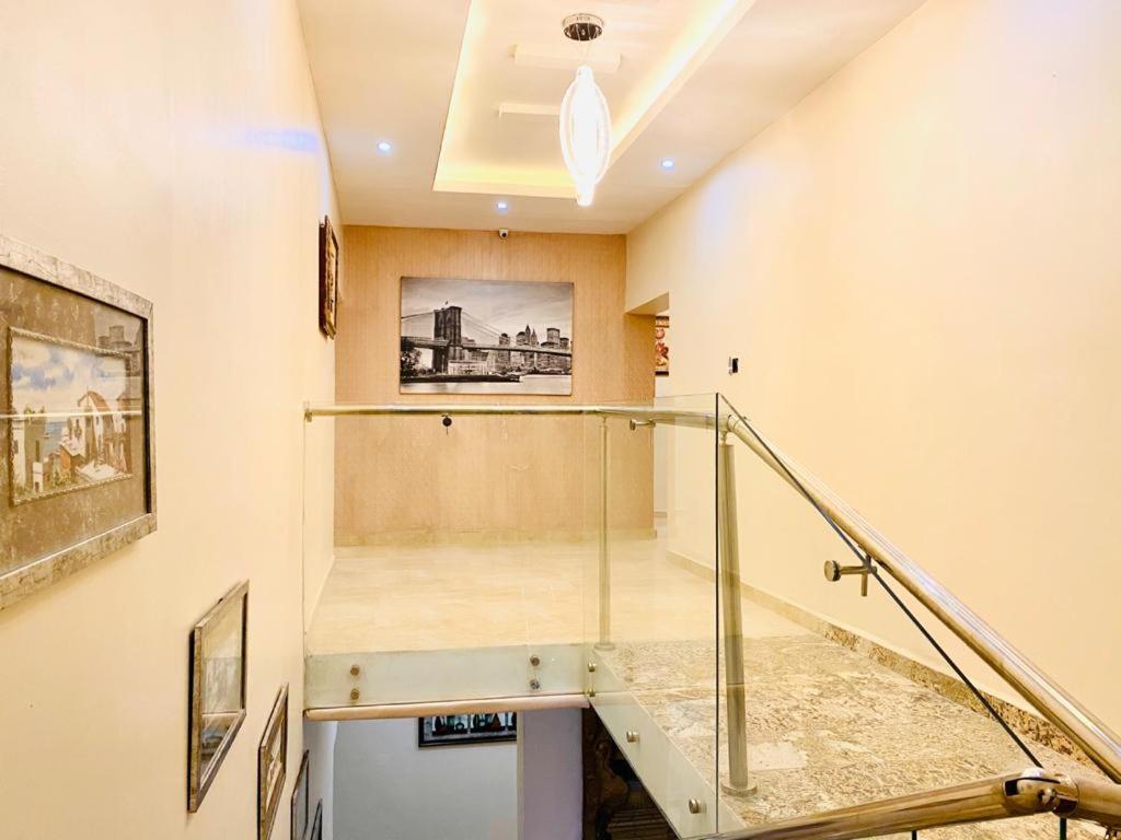 Suitetrails - MayFair Hotel Maitama Abuja