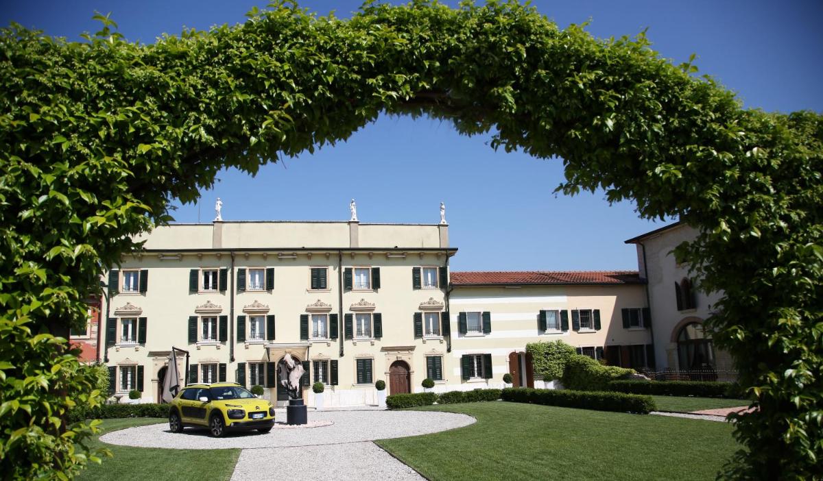 Madonna Villa Baietta - Housity