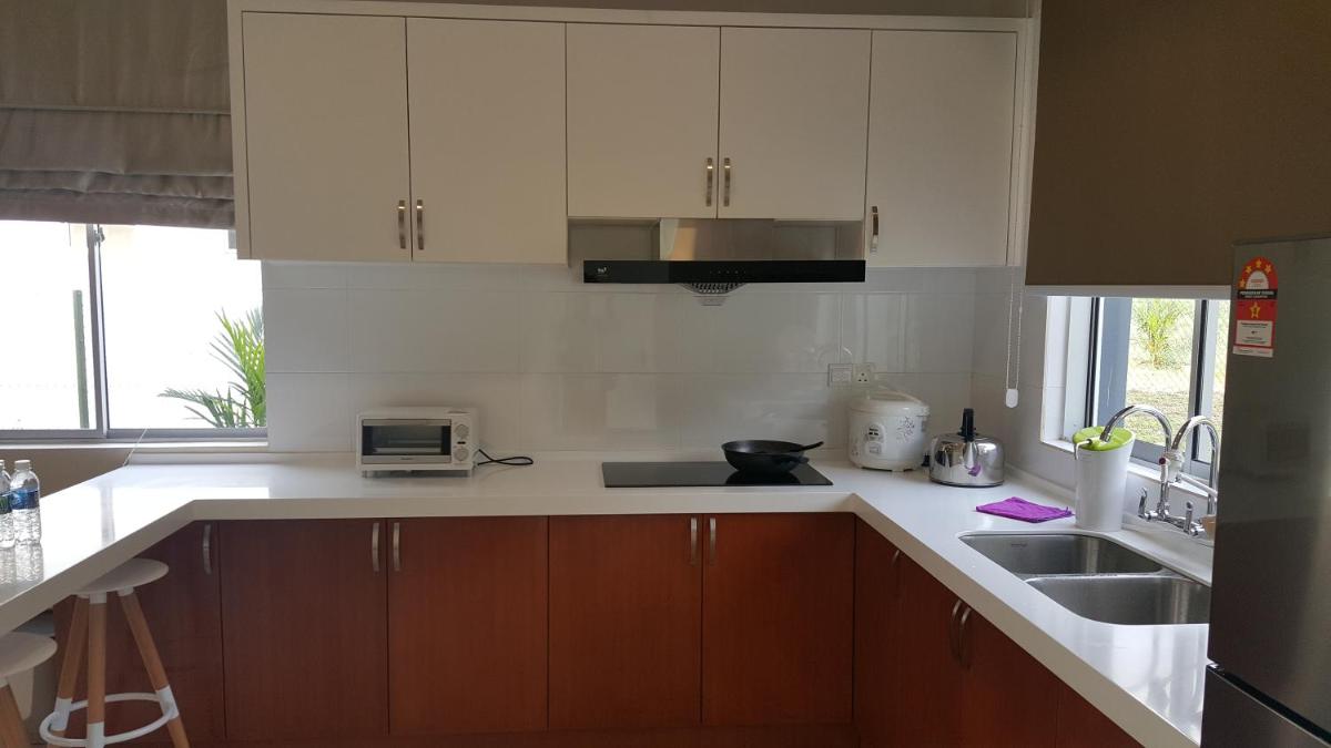 Seri Jati Homestay - Housity