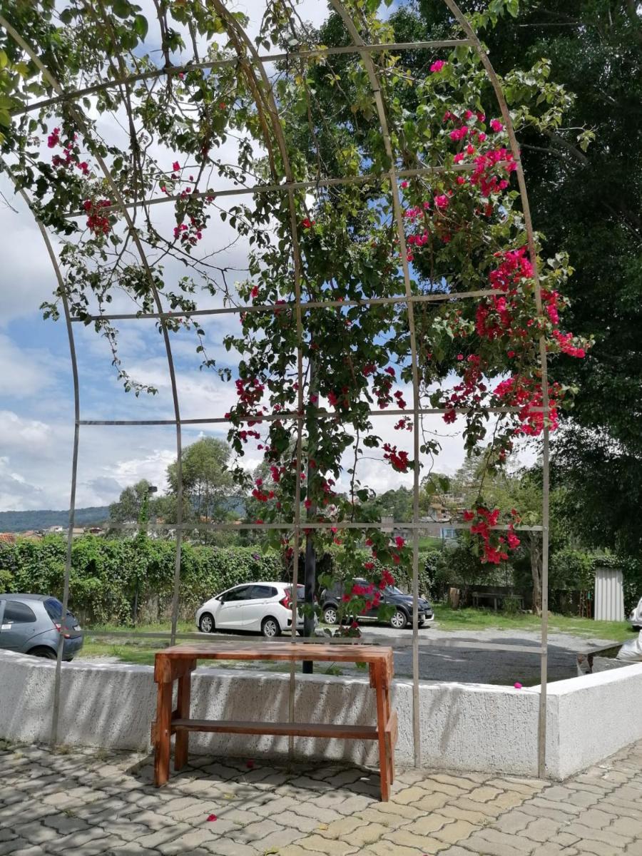 Pousada TOP Mairiporã - Housity