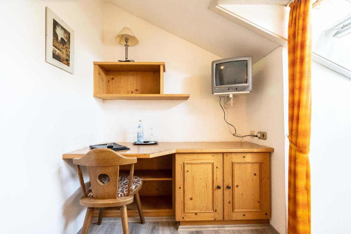Hotel-Gasthof Zum Dragoner - Hizvo
