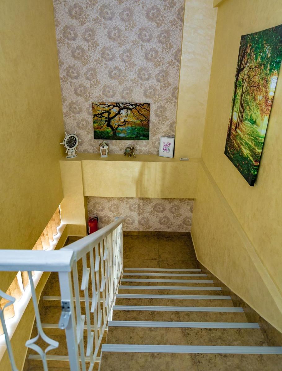 Floare de Iris - Housity