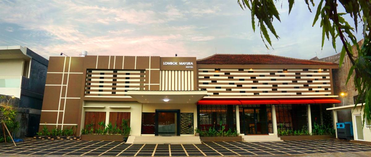 Lombok Mayura Hotel - Housity