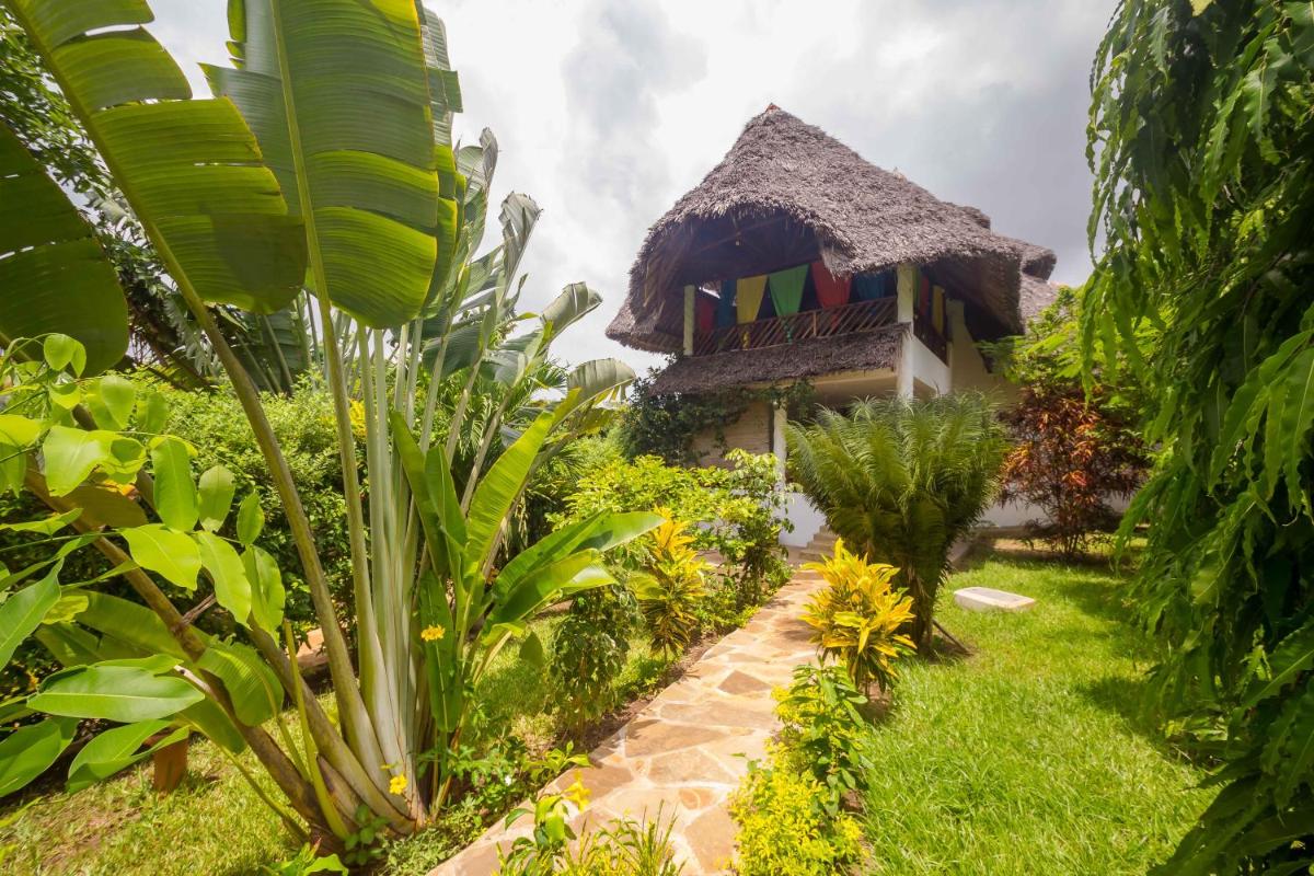 Africanhuts - Housity