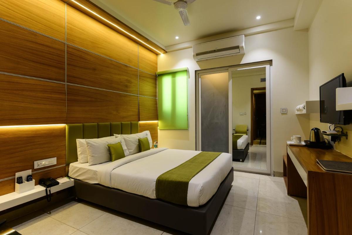 The Hubstreet Hotel,Bhopal - Housity