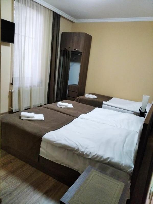 Tradition Hotel - Housity