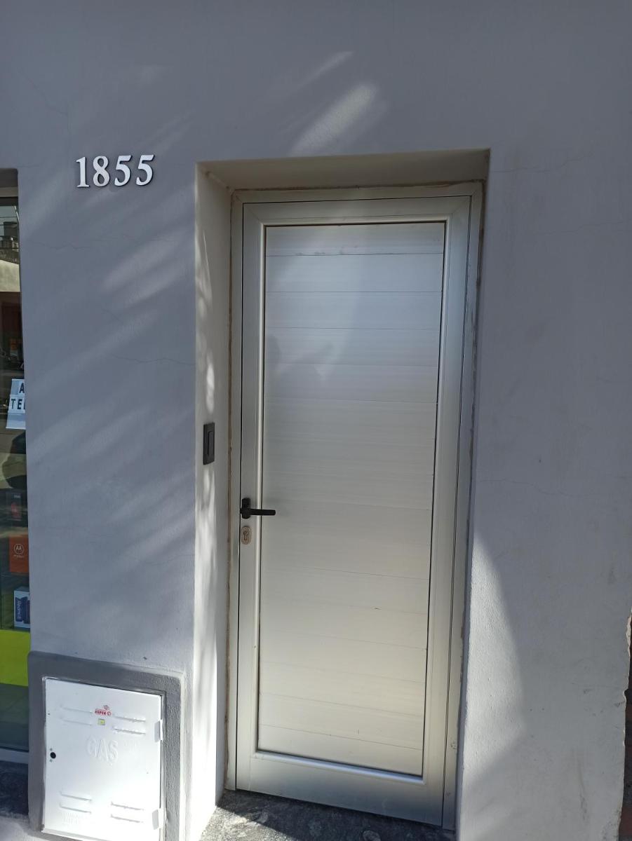 Casa pequeña recién remodelada - Housity