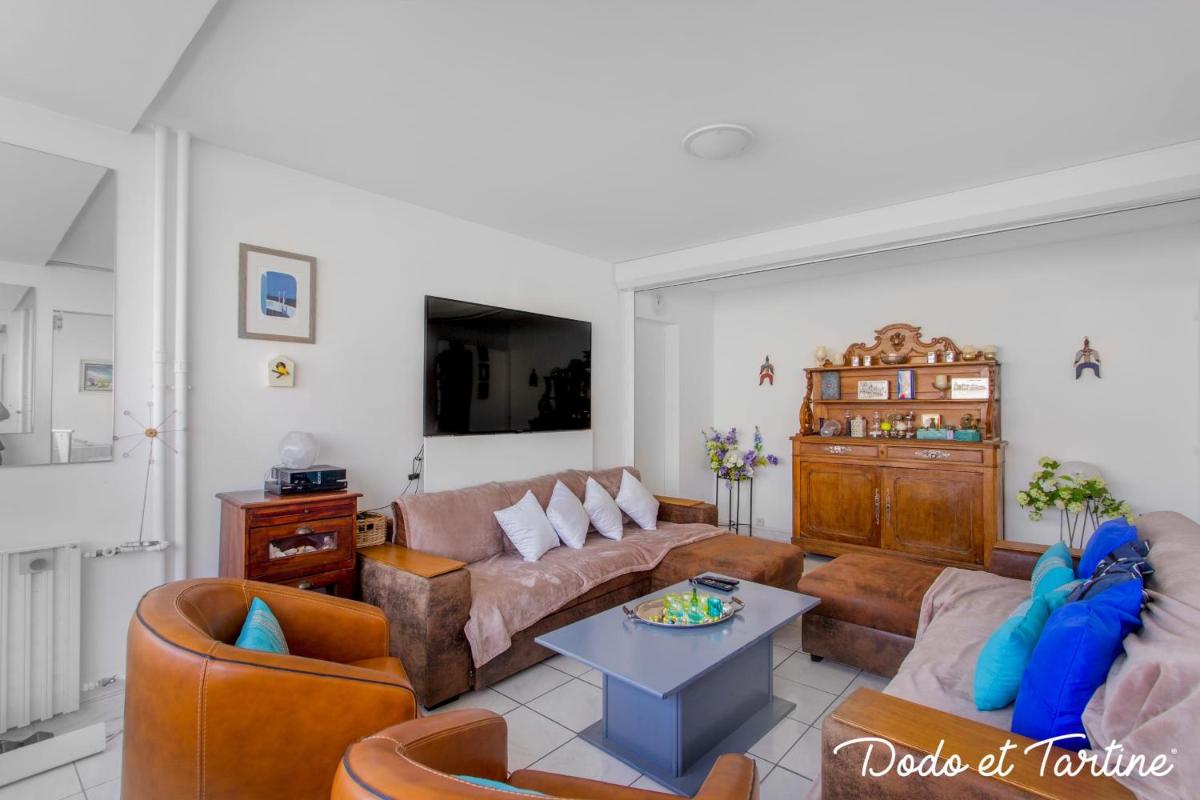 Sunny 2 bedroom with panoramic view - Dodo et Tartine - Housity
