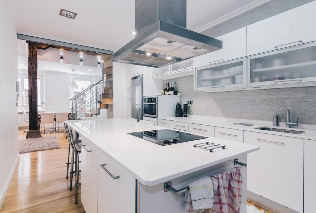 Nerbioi apartment by People Rentals - Housity