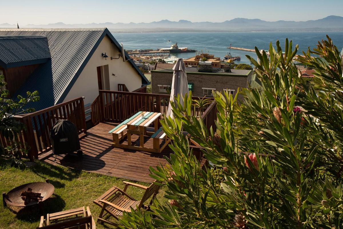 Sundowner Loft - Housity
